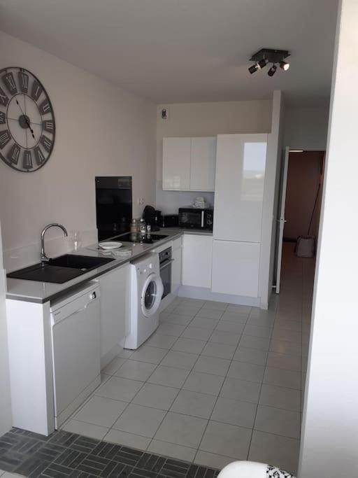 Les Rivages De Rochelongues, T3, Piscine, Clim, Parking Apartment แอกด์ ภายนอก รูปภาพ